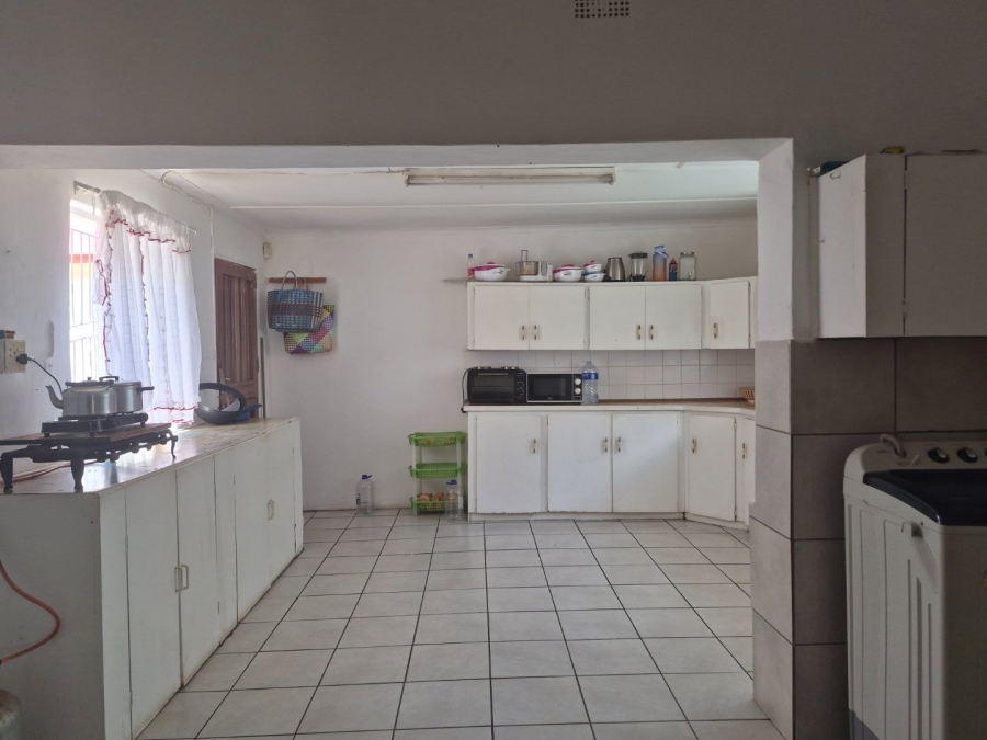 6 Bedroom Property for Sale in Aliwal North Eastern Cape